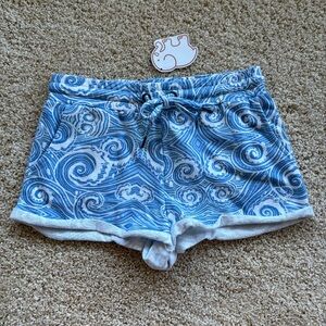 Women’s Small Ivory Ella Blue Paisley Dolphin Lounge Shorts